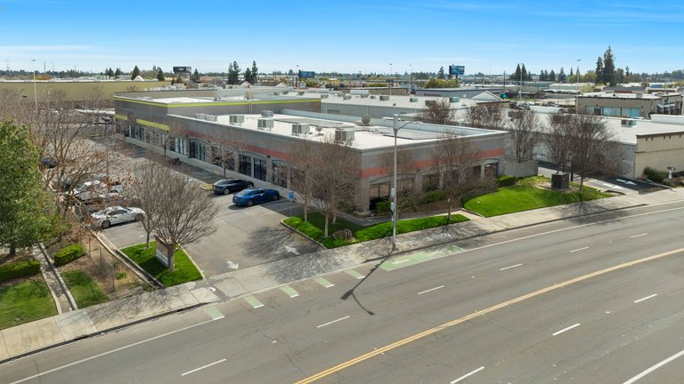5096 N Blythe Ave, Fresno, CA, For Lease, Image-2