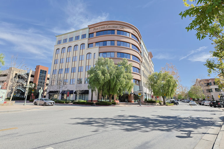 Valencia Town Center