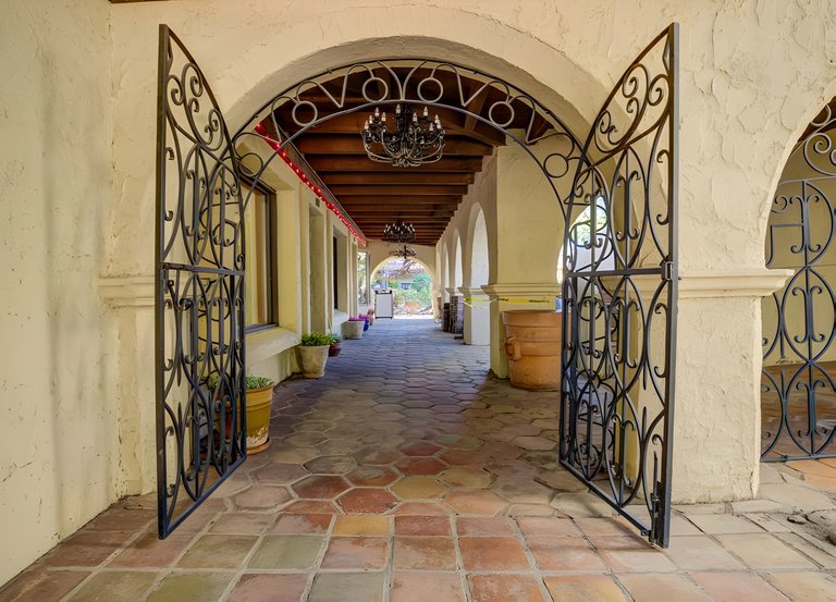 8711 East Pinnacle Peak Road, Scottsdale, AZ, For Lease, Image-4