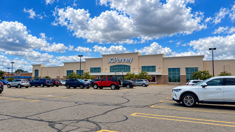 340 Town Center Boulevard, White Lake Charter Township, MI, For Lease, Image-4