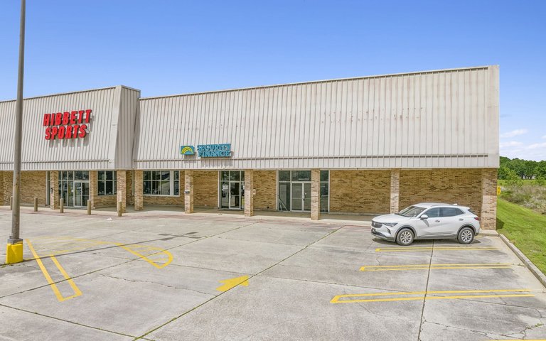 811 E Lasalle St, Ville Platte, LA, For Lease, Image-1