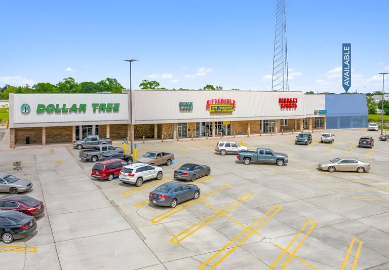 811 E Lasalle St, Ville Platte, LA, For Lease, Image-3