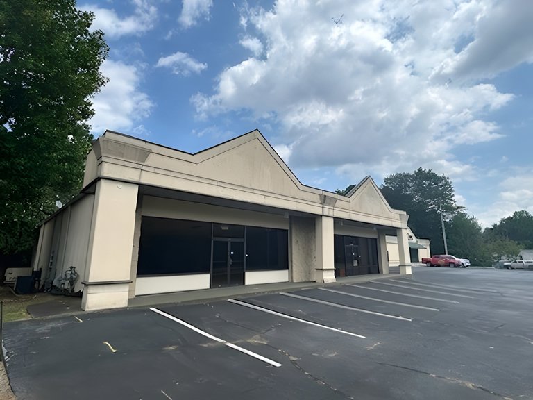2100 Canton Rd, Marietta, GA, For Lease, Image-2