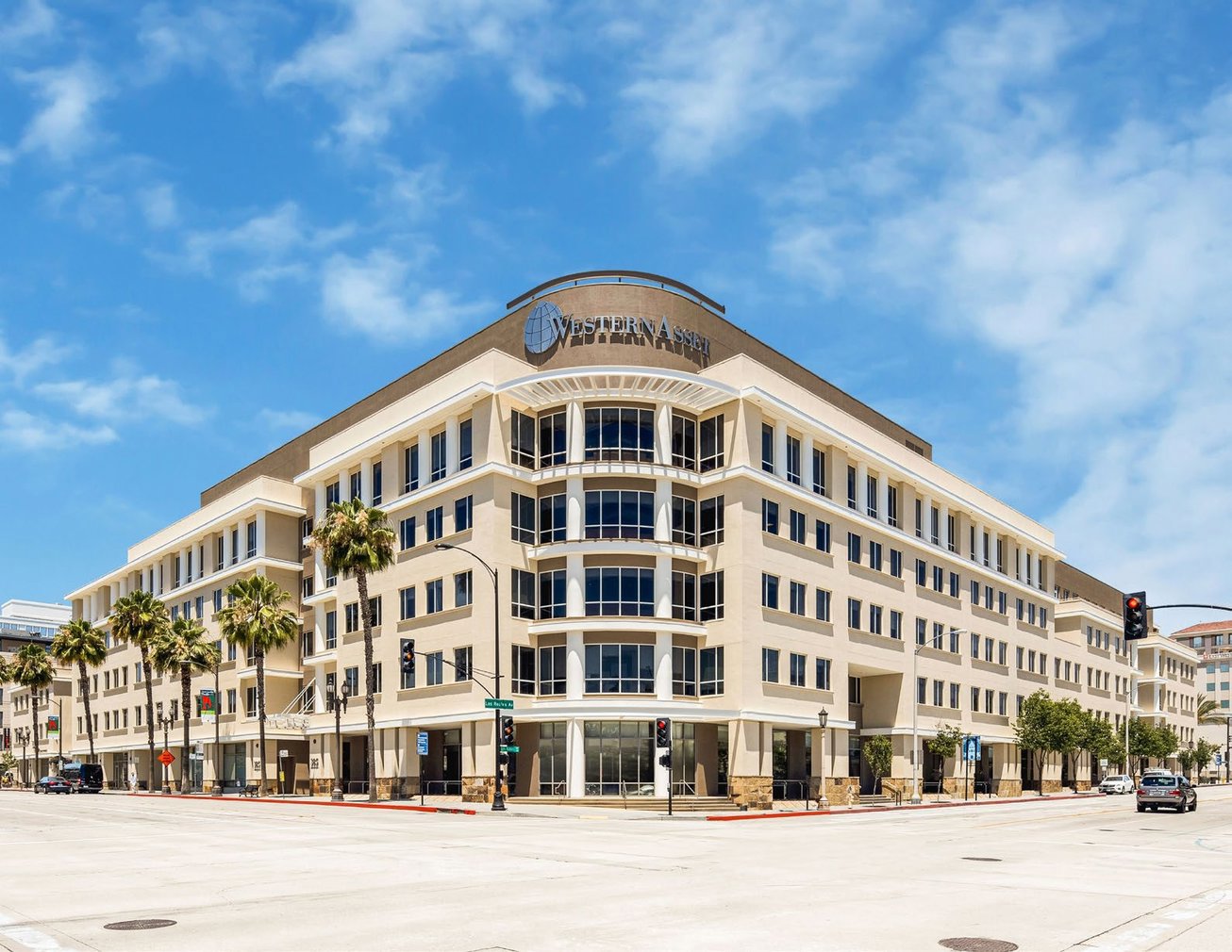 385 East Colorado Blvd Office