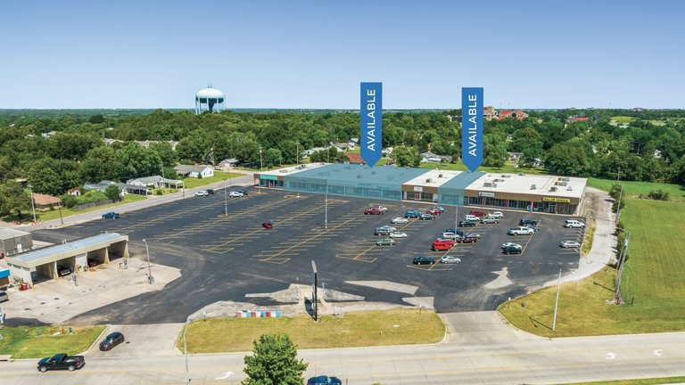 1906 E 9th Ave, Winfield, KS, For Lease, Image-2