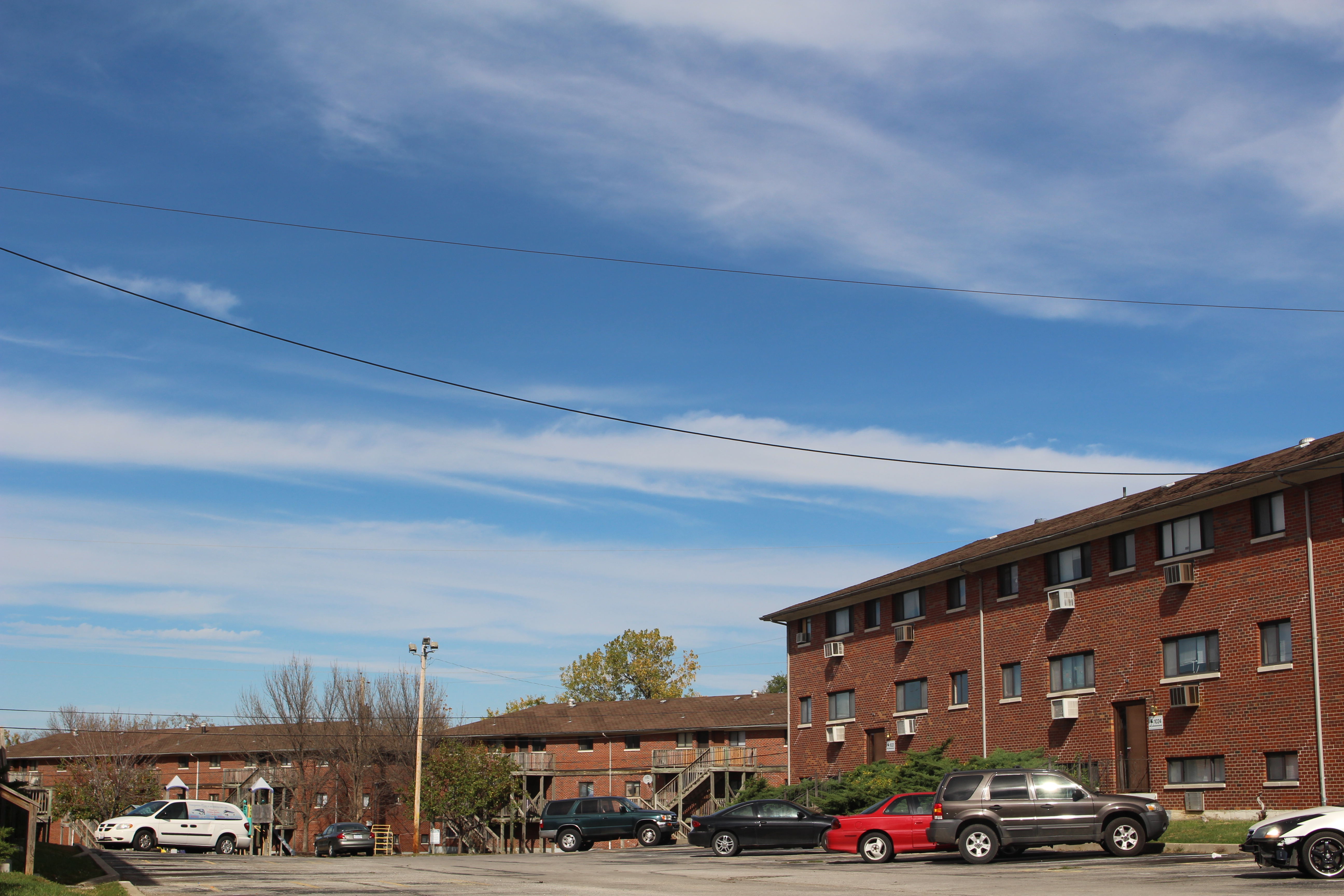 Woodland Hills Apartments - Image 8